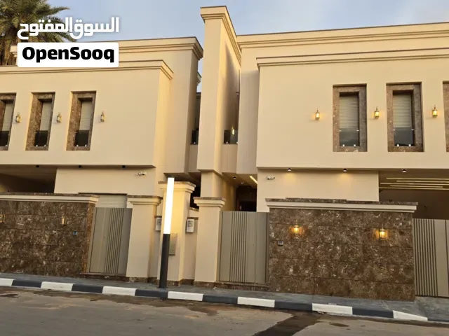 إعلان: فيللان للبيع الفرناج – دورين مفصولات — طرابلس على دكاني
