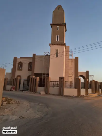 نصف هكتار (5,000 متر مربع) بموقع ممتاز – النواقية